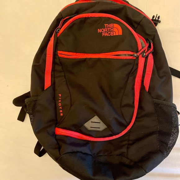 The North Face Bags The North Face Womens Pivoter Backpack Poshmark